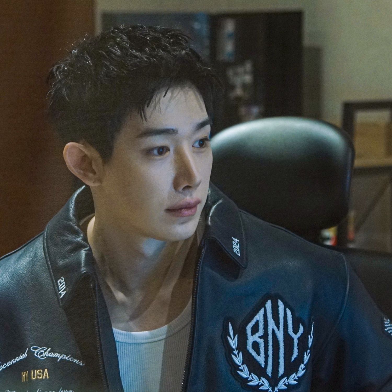 A moment captured by Wonho's fan