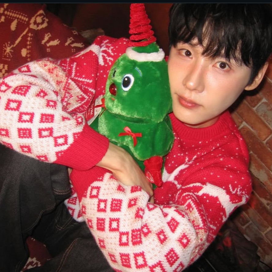 Behind-the-scenes cut of Jeon Woong (AB6IX)