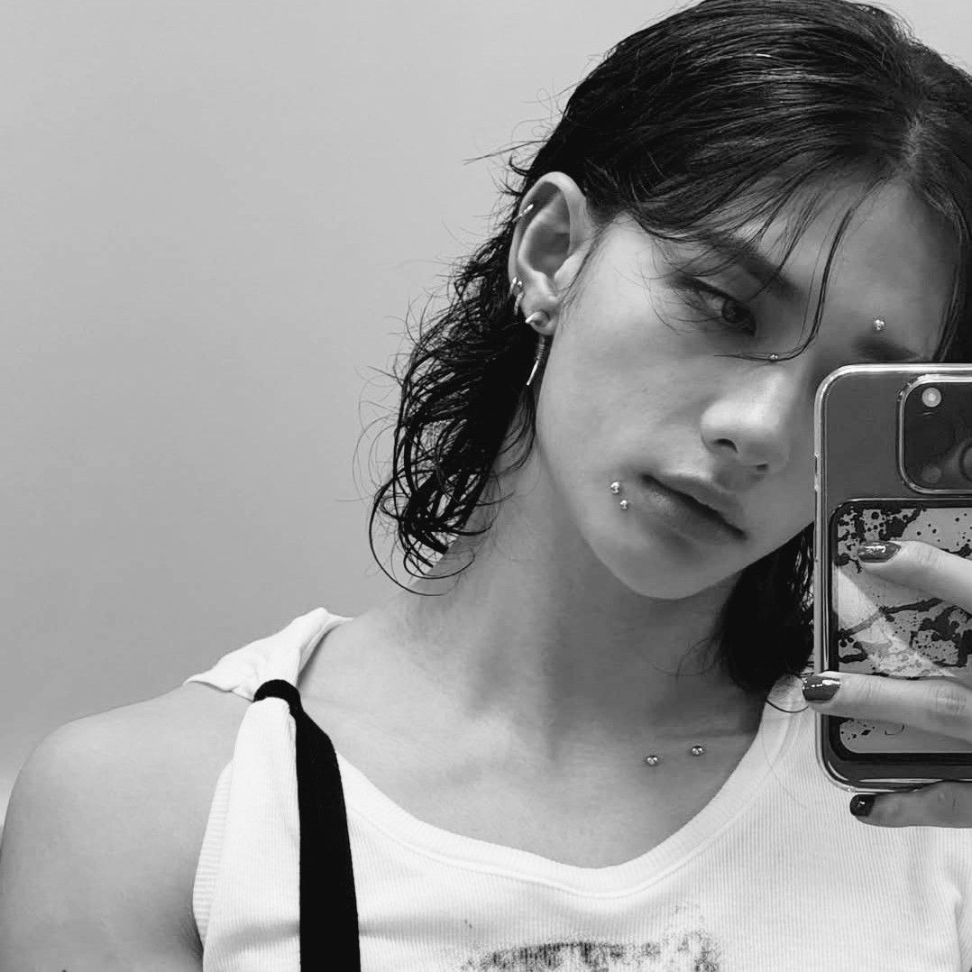 A moment captured by Hyunjin (Stray Kids)'s fan