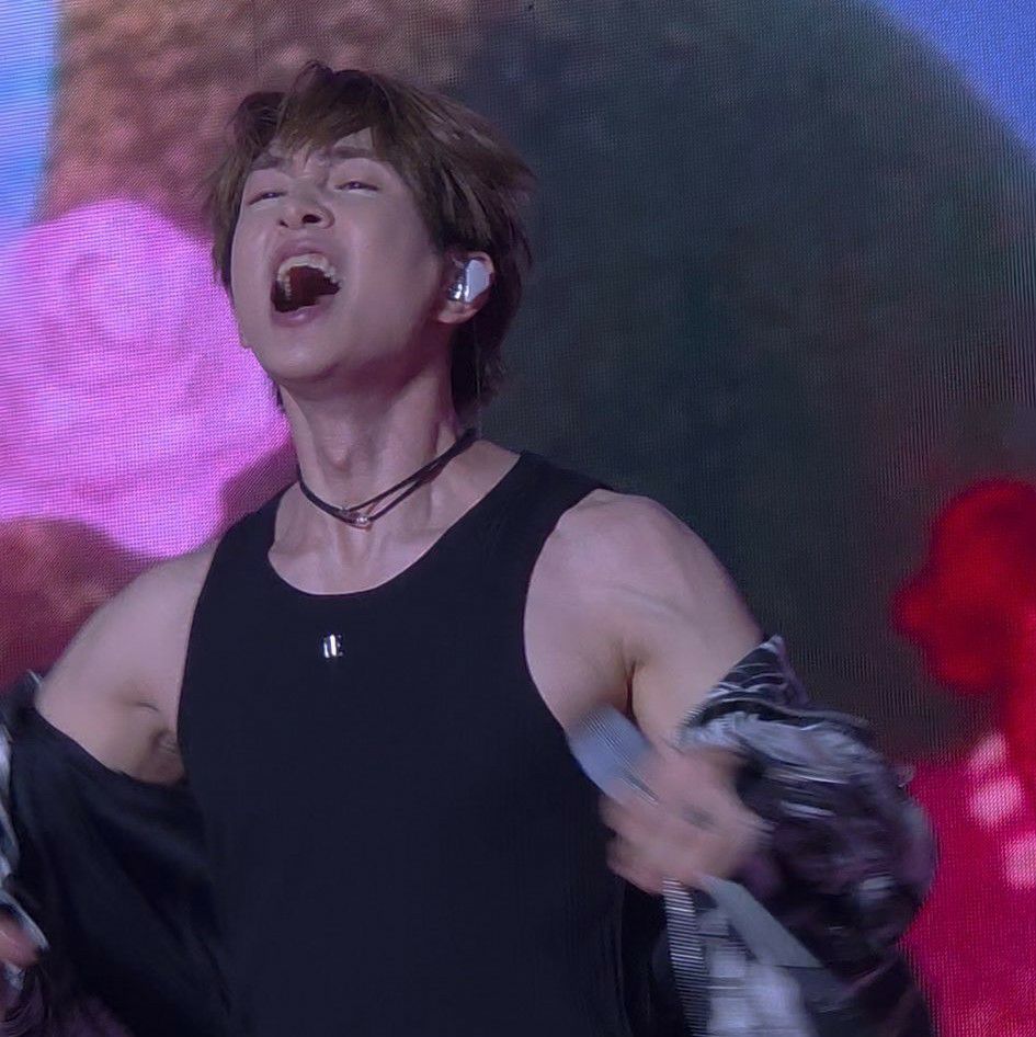 Latest photo of Onew (SHINee)