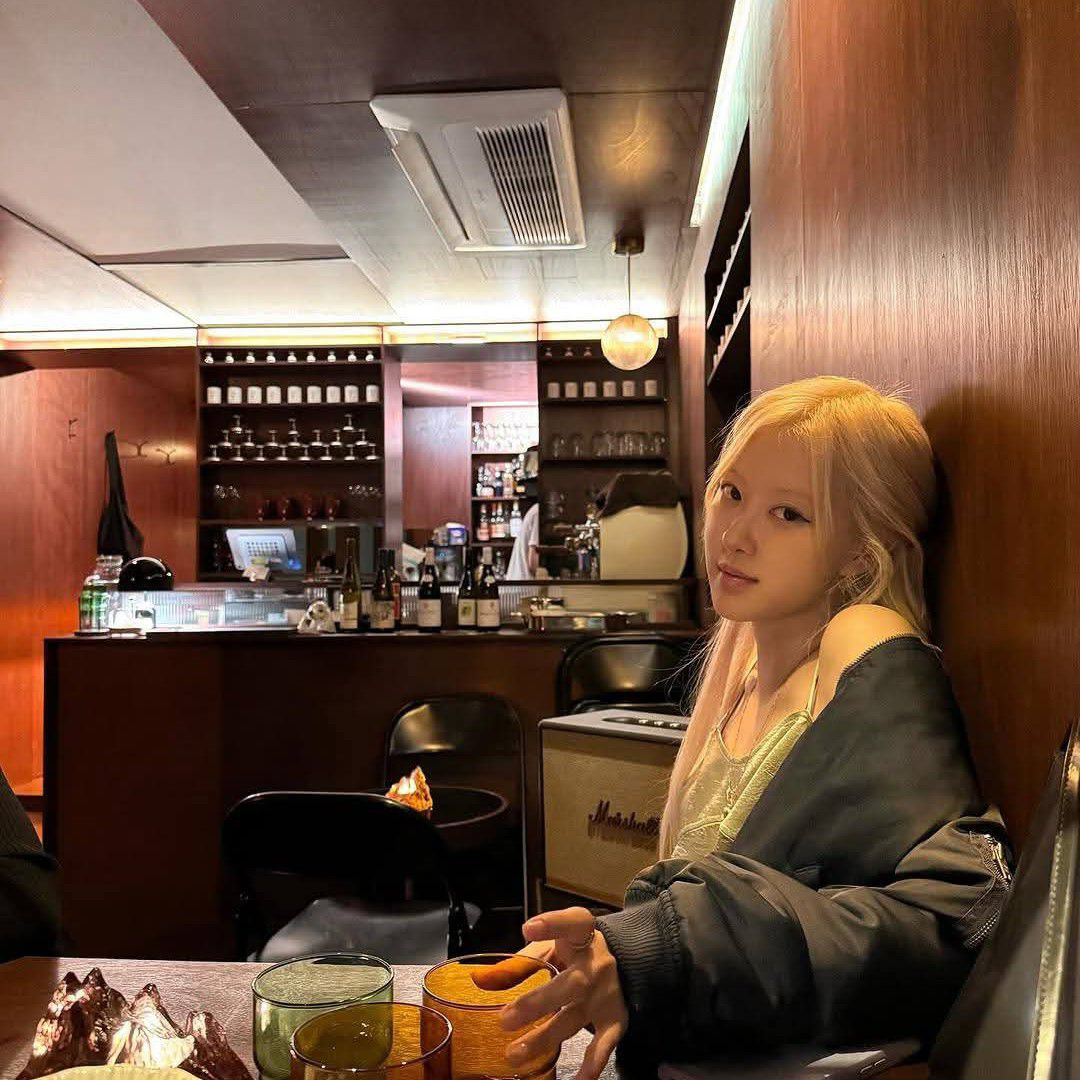 Behind-the-scenes cut of BLACKPINK
