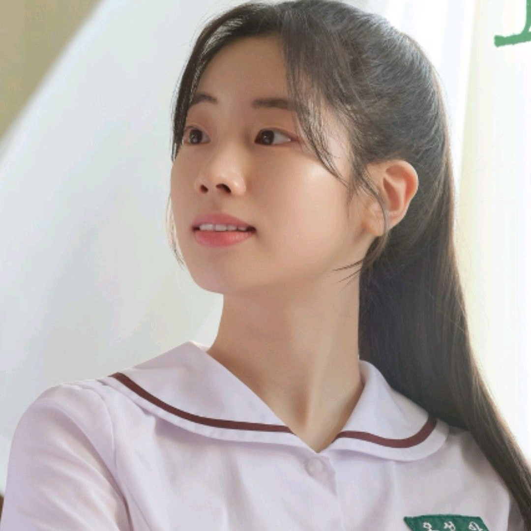 Potret di balik layar Dahyun (TWICE)