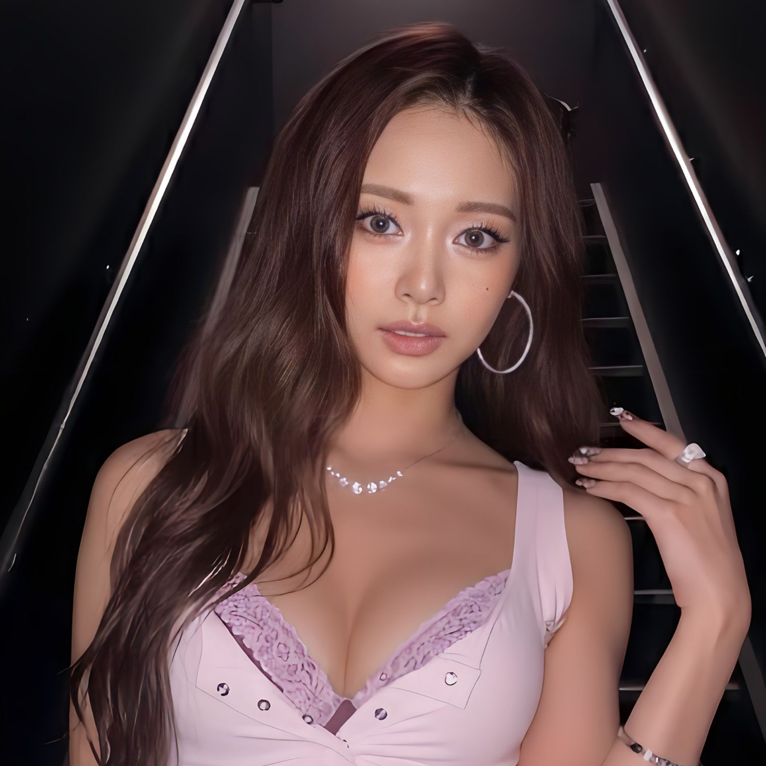 ツウィ (TWICE)の最近の活動写真