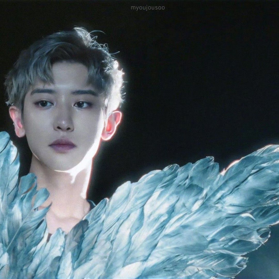 Behind-the-scenes cut of Chanyeol (EXO)