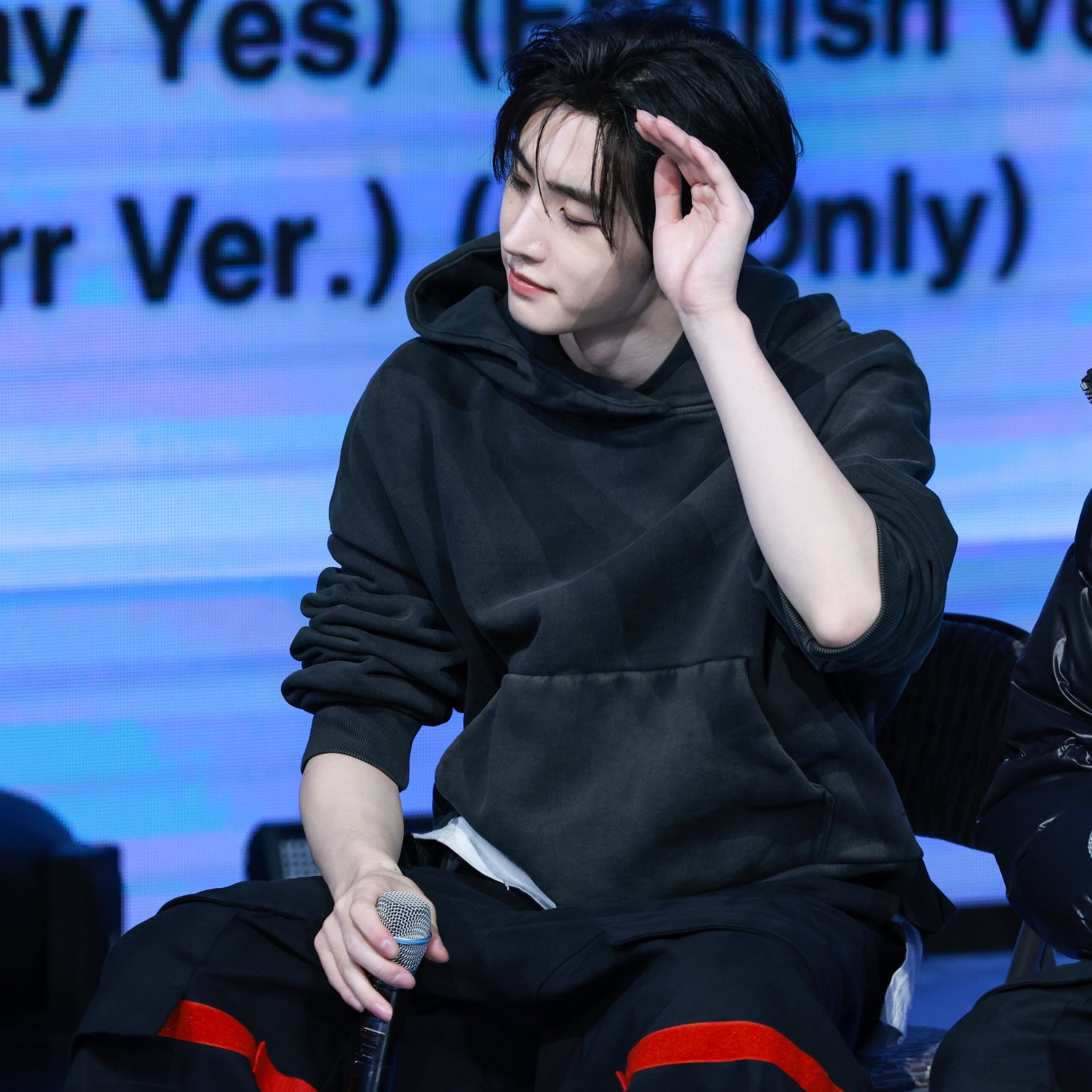 Behind-the-scenes cut of Sunghoon (ENHYPEN)