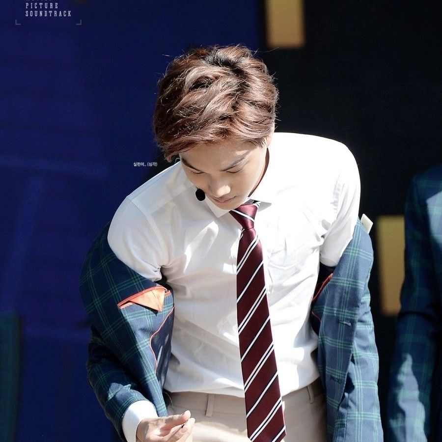 Kai (EXO)的最新照片