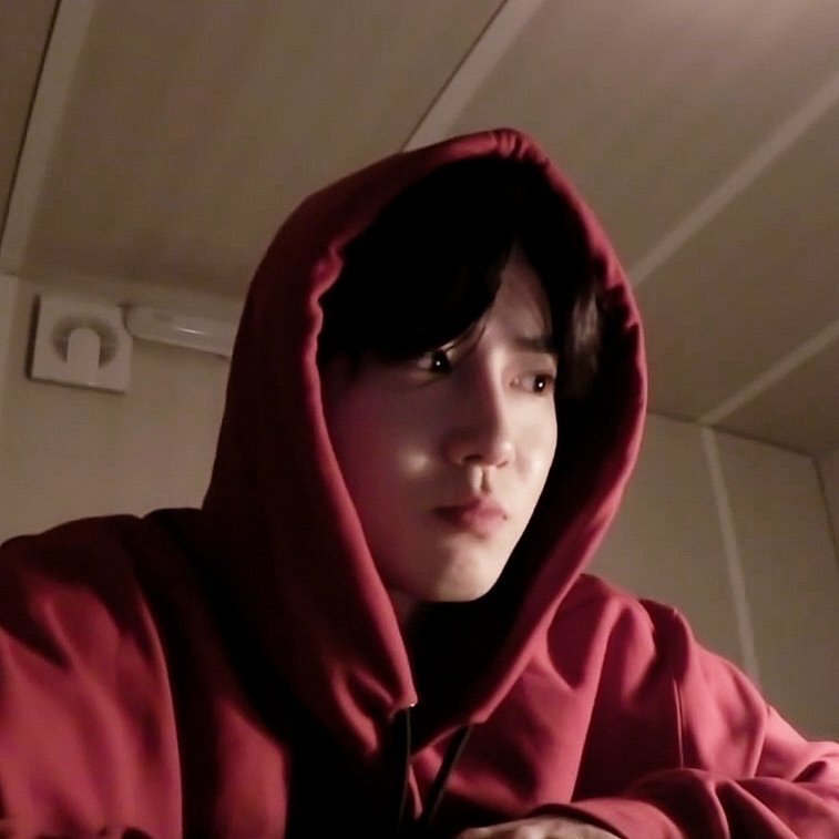 Latest photo of Suho (EXO)