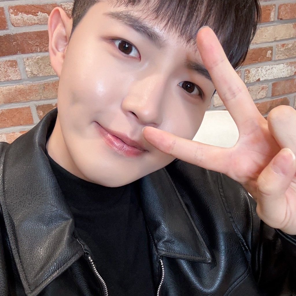 김재환 최근 활동샷