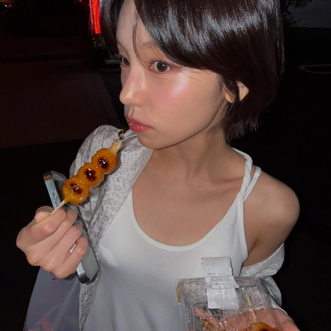 A moment captured by Yeji (ITZY)'s fan