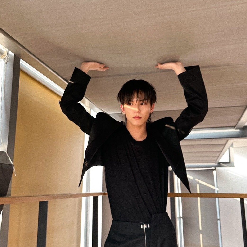 A moment captured by Asahi (TREASURE)'s fan