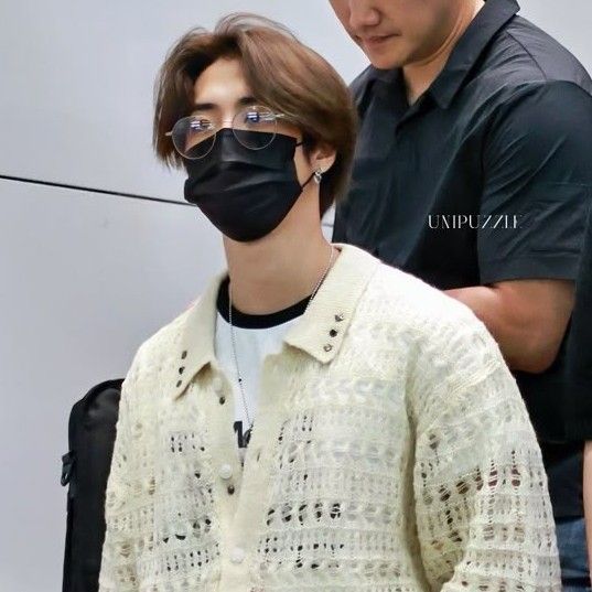Momen yang diabadikan oleh penggemar HAN (Stray Kids)