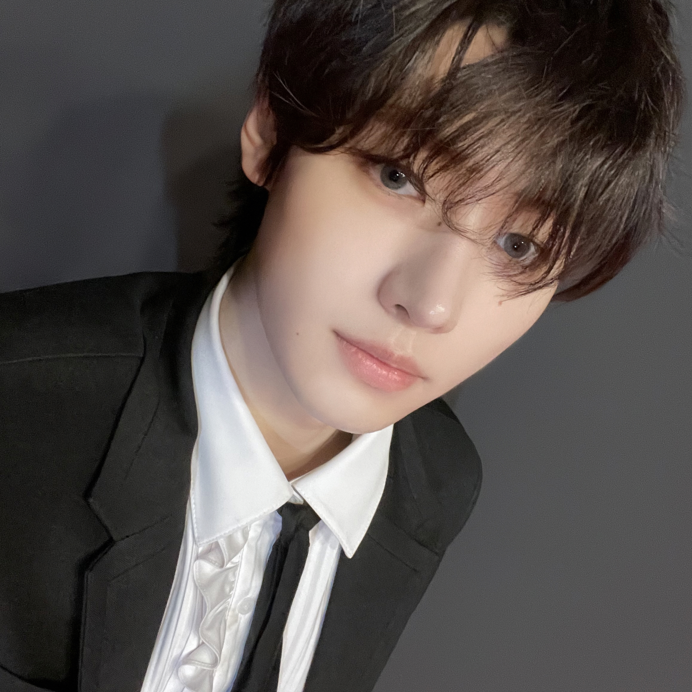 Foto aktivitas terbaru Sunghoon (ENHYPEN)