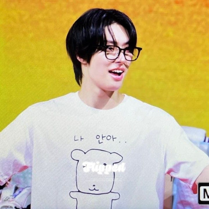 Recent activity shot of Mingi (ATEEZ)