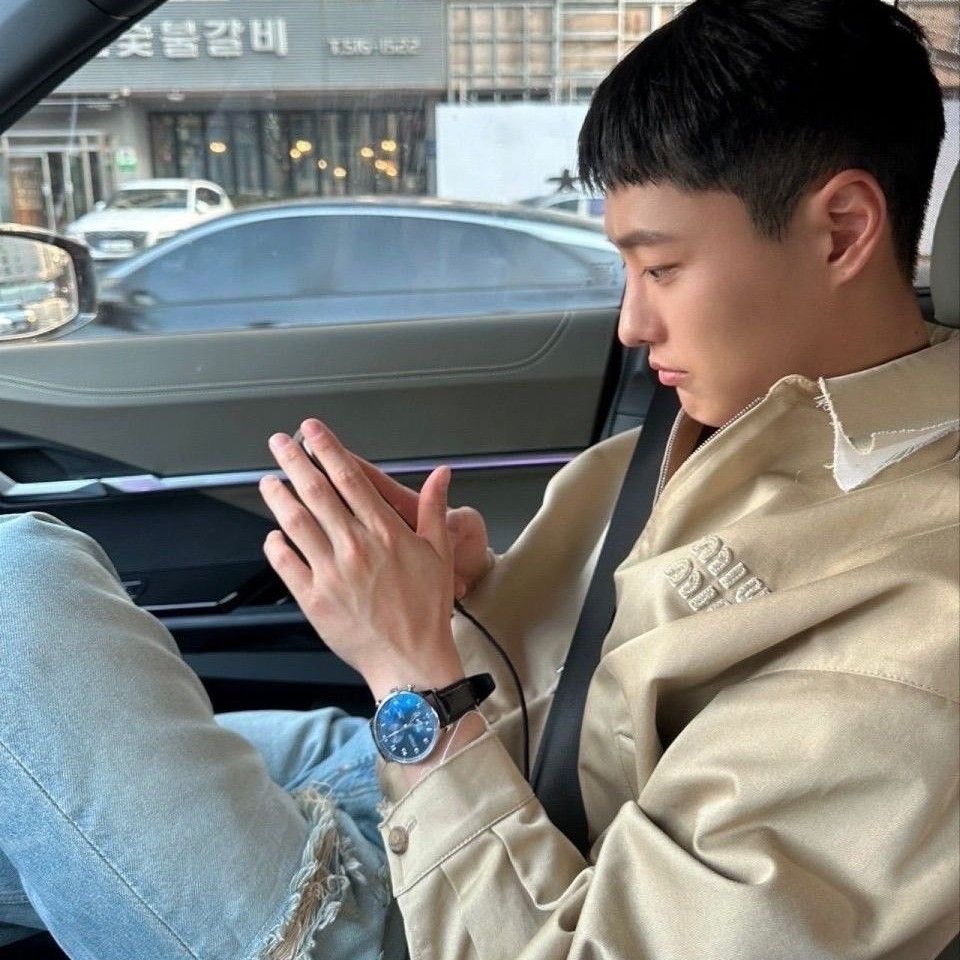 A moment captured by WOODZ's fan