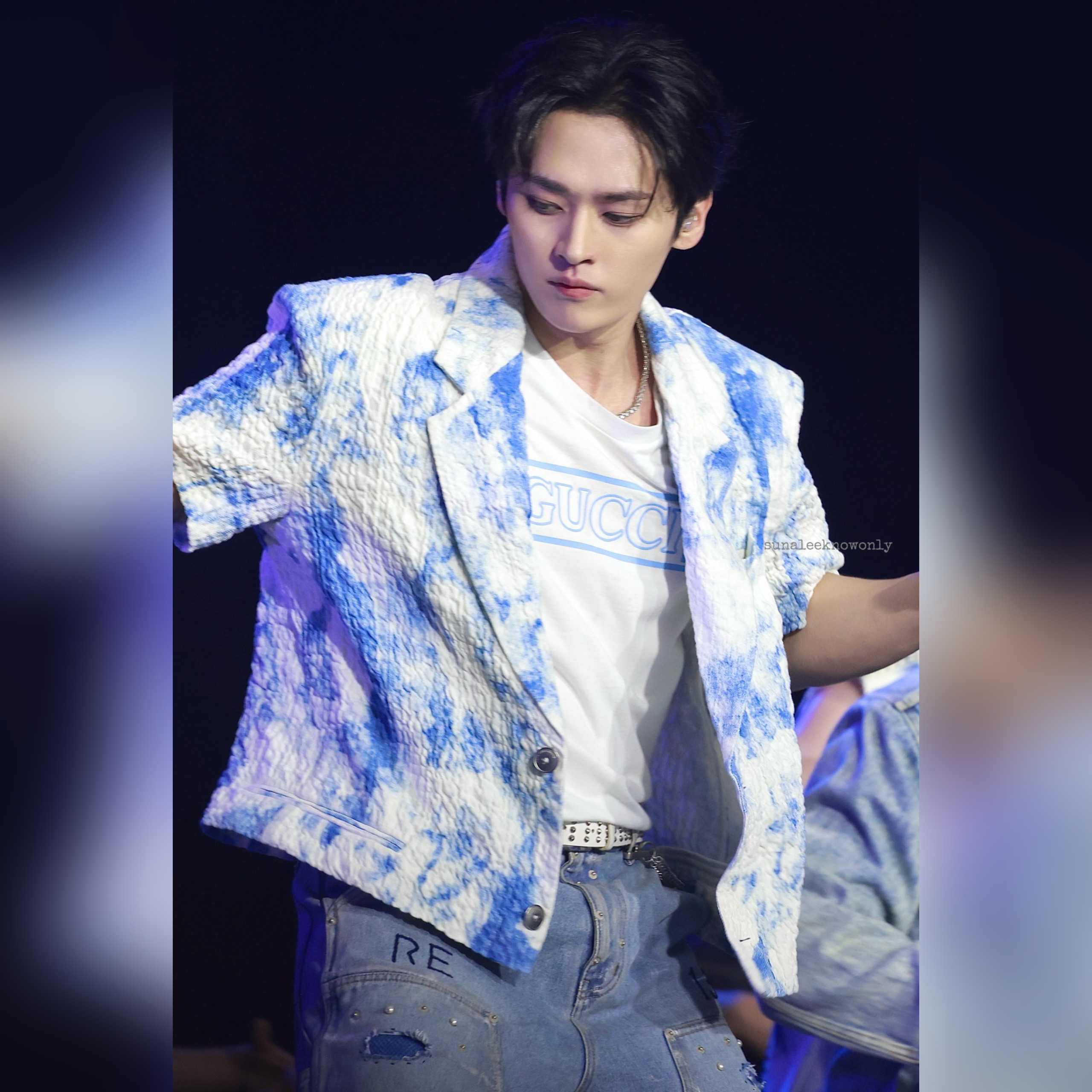 A moment captured by Lee Know (Stray Kids)'s fan