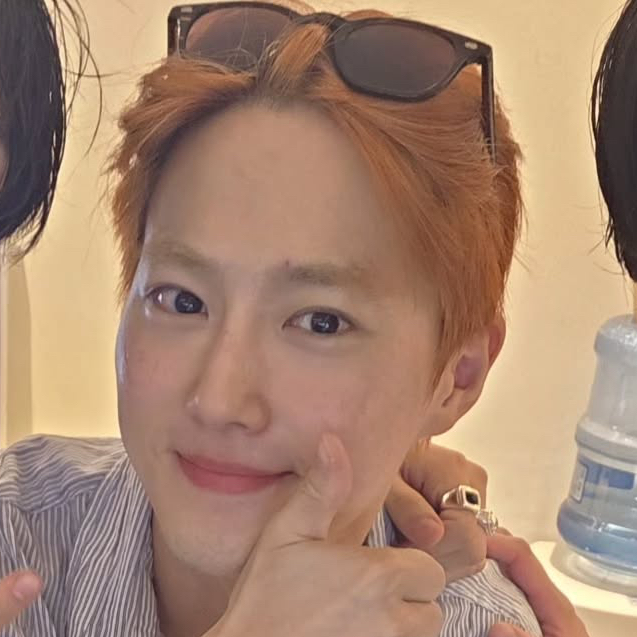 Recent activity shot of Suho (EXO)