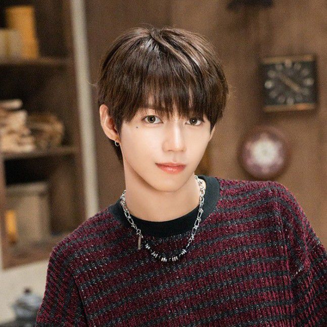 Recent activity shot of JL (AHOF)