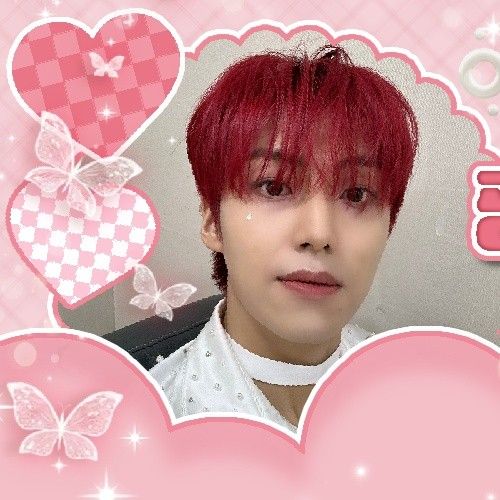 Recent activity shot of Lee Eunsang (YOUNITE)