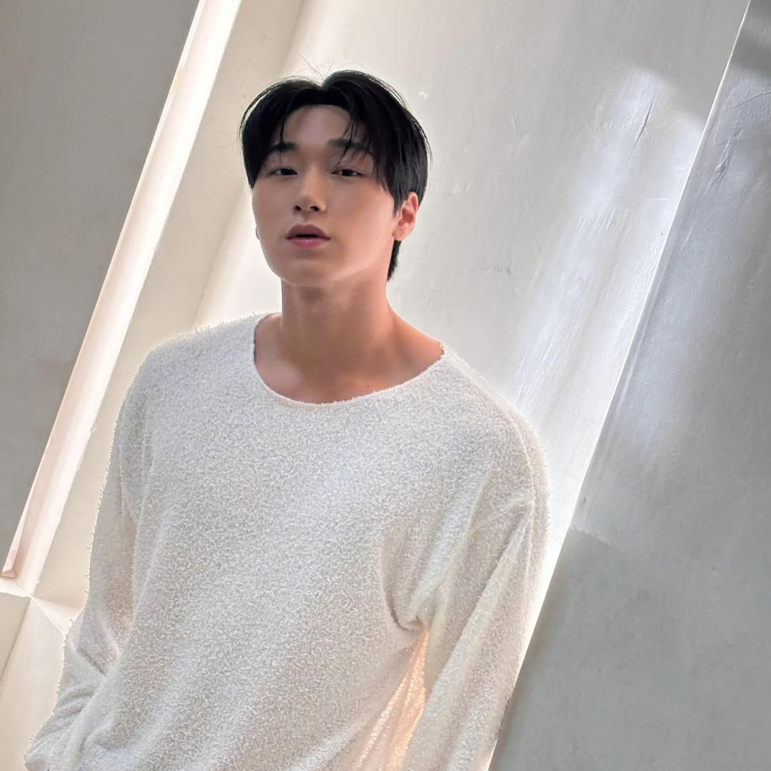 A moment captured by San (ATEEZ)'s fan