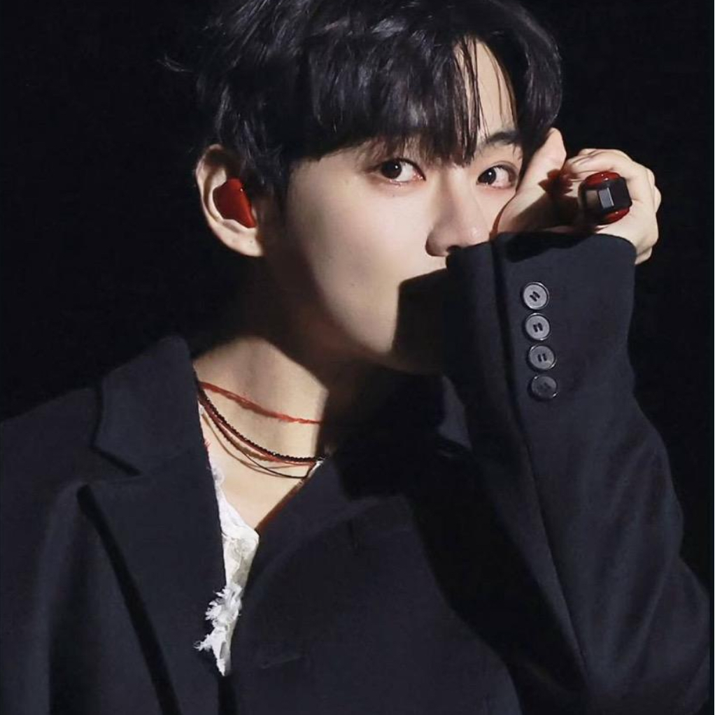 K-POP posts beloved by 뷔 (방탄소년단) fans