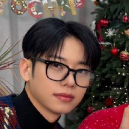 Behind-the-scenes cut of Kim Donghyun (AB6IX)