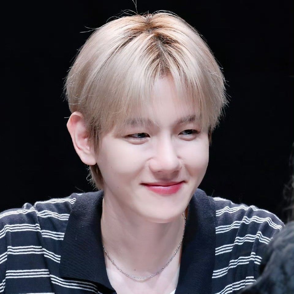 Latest photo of Baekhyun (EXO)