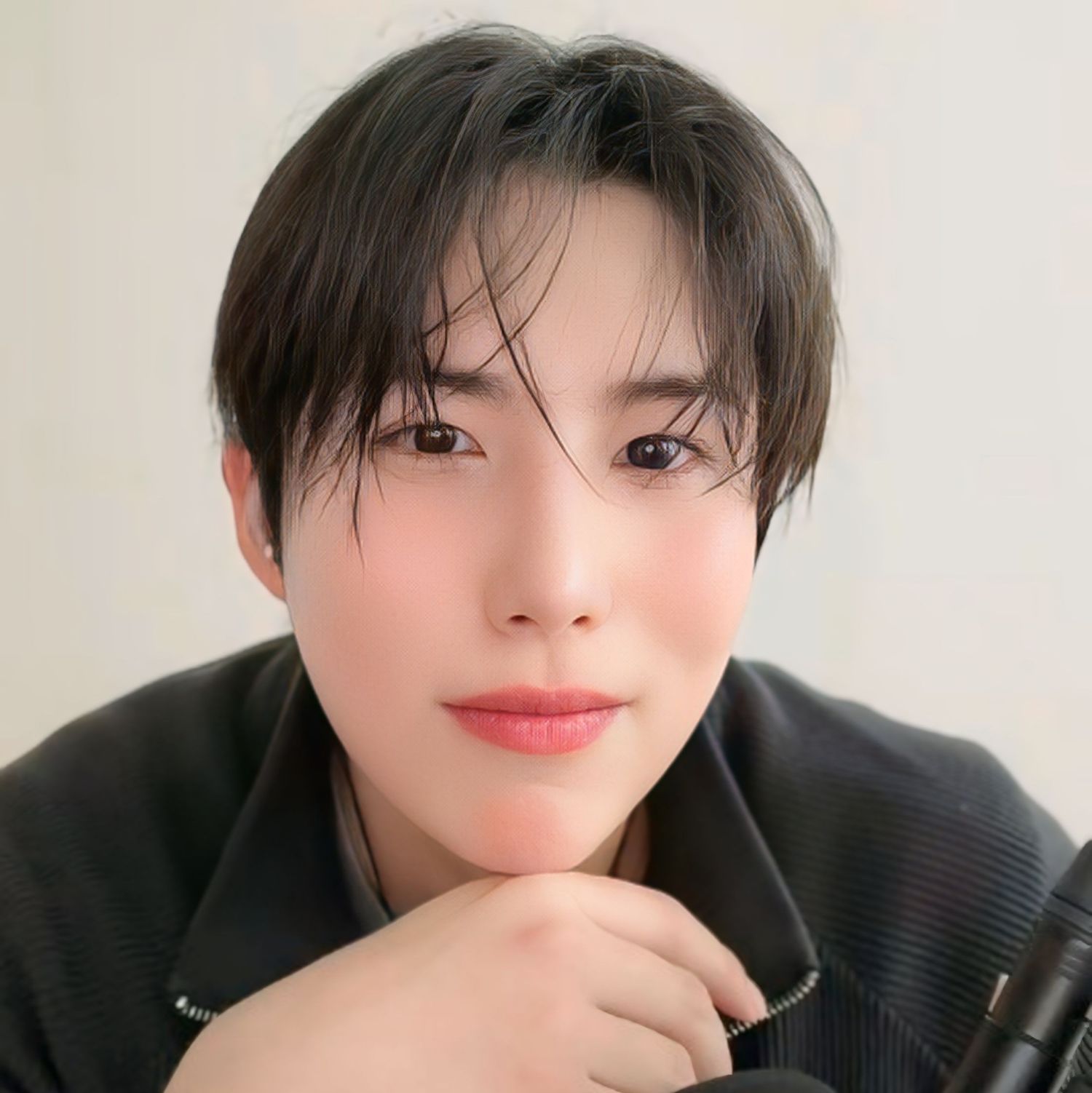 A moment captured by Wow (A.C.E)'s fan