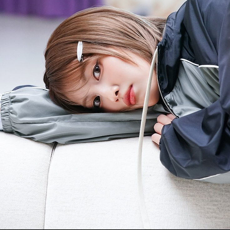 Latest photo of Momo (TWICE)