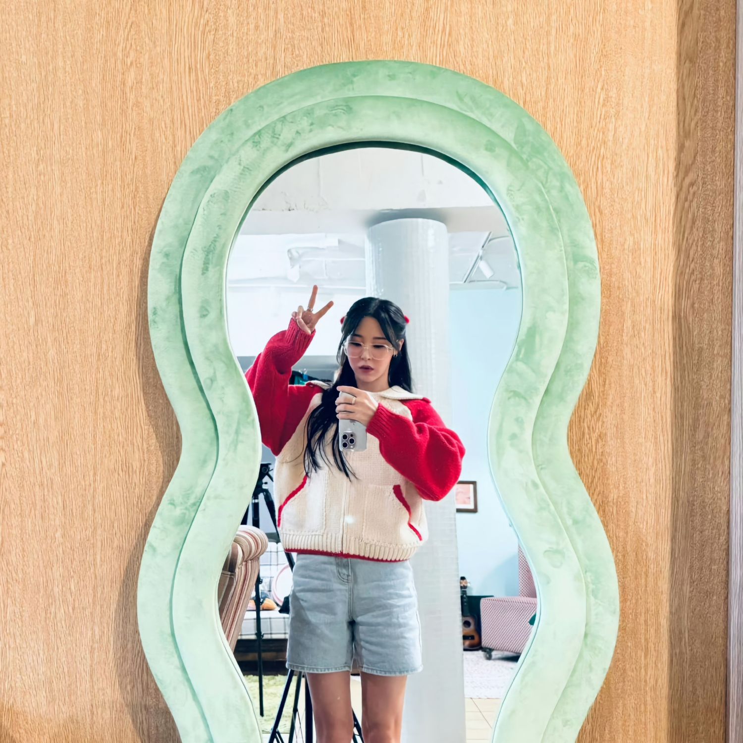 A moment captured by Moonbyul (MAMAMOO)'s fan