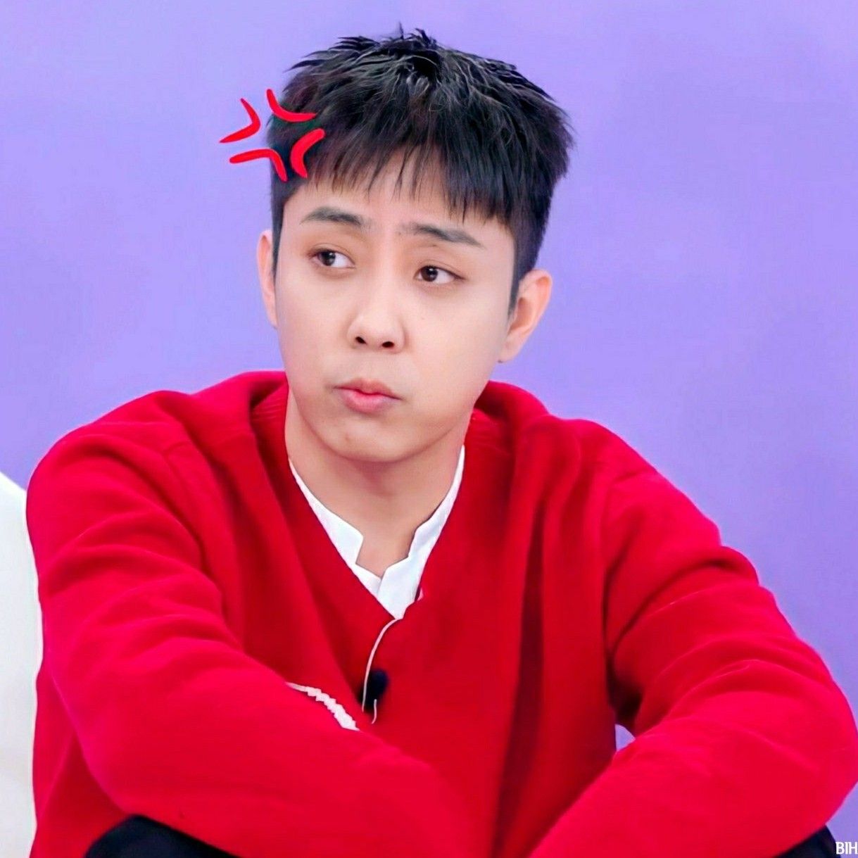 Latest photo of Eun Jiwon (SECHSKIES)