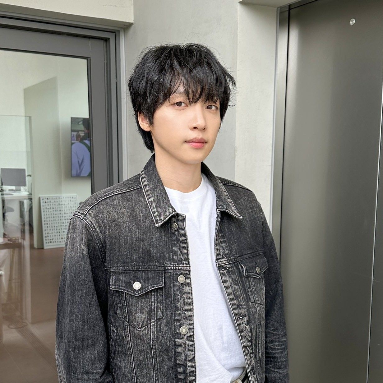 Behind-the-scenes cut of Jeong Sewoon