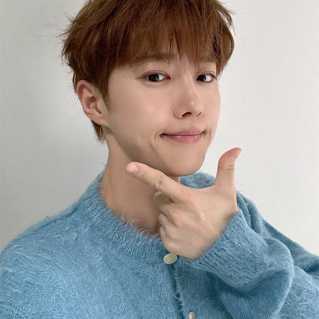 A moment captured by Suho (EXO)'s fan