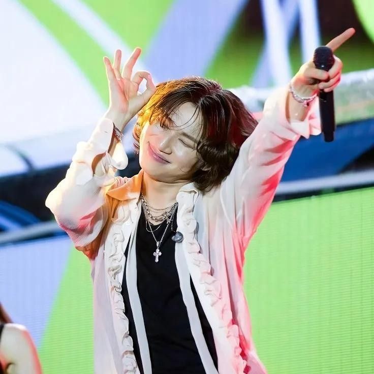 Foto aktivitas terbaru Daesung (BIGBANG)