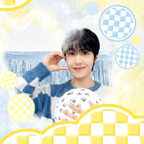 Latest photo of Lee Eunsang (YOUNITE)