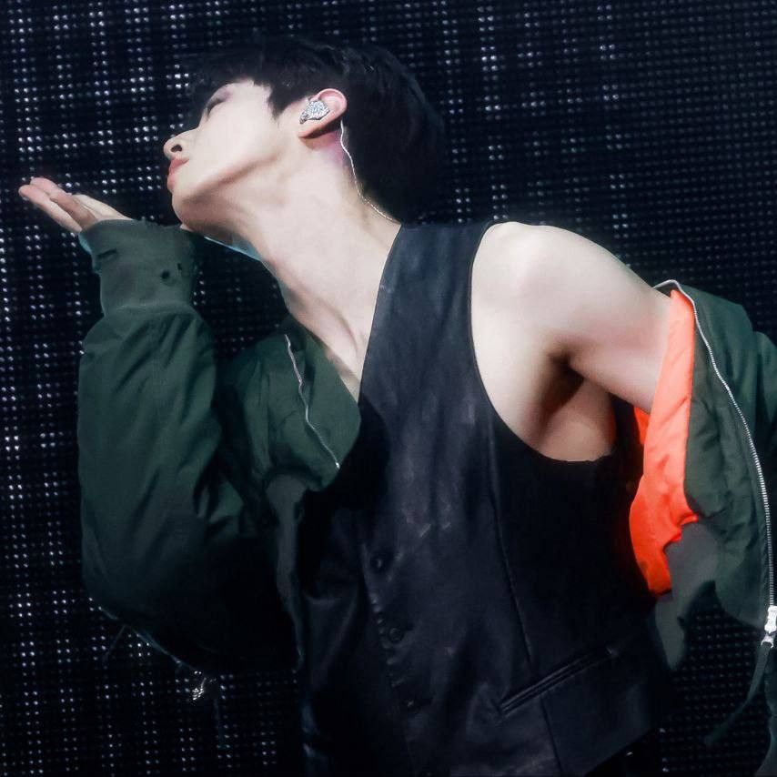 A moment captured by Eunwoo (ASTRO)'s fan