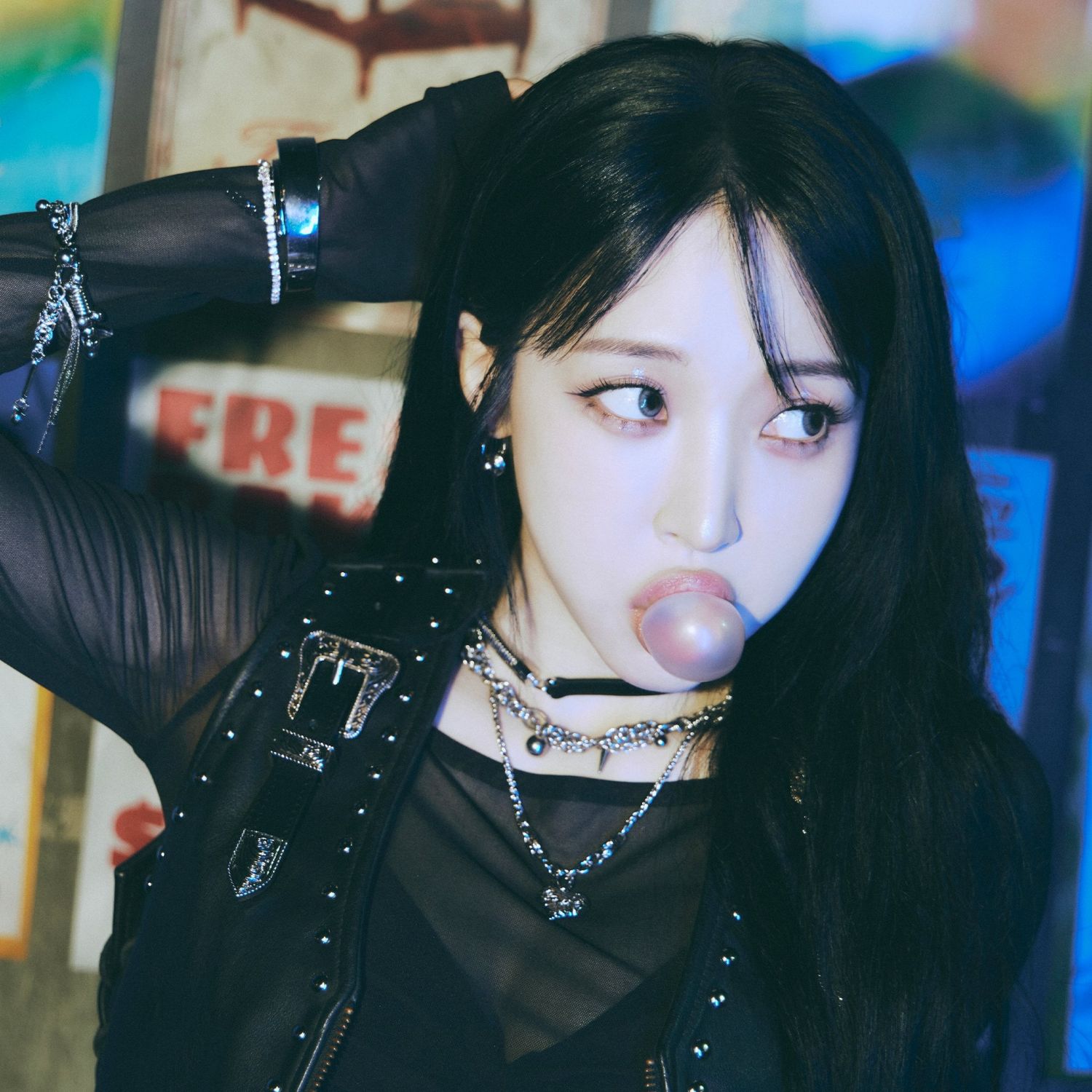 Behind-the-scenes cut of Moonbyul (MAMAMOO)