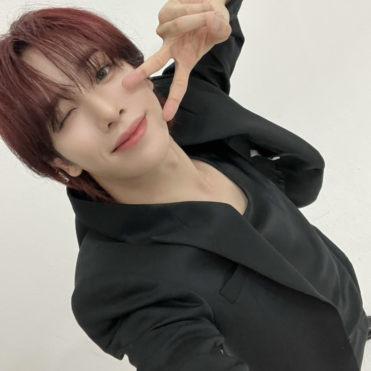 Behind-the-scenes cut of KAZUTA (n.SSign)