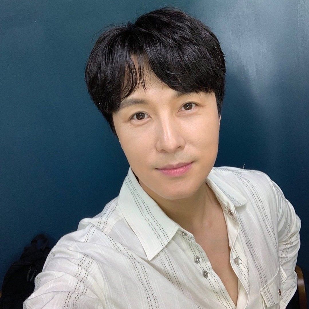 Recent activity shot of Kim Dongwan (SHINHWA)