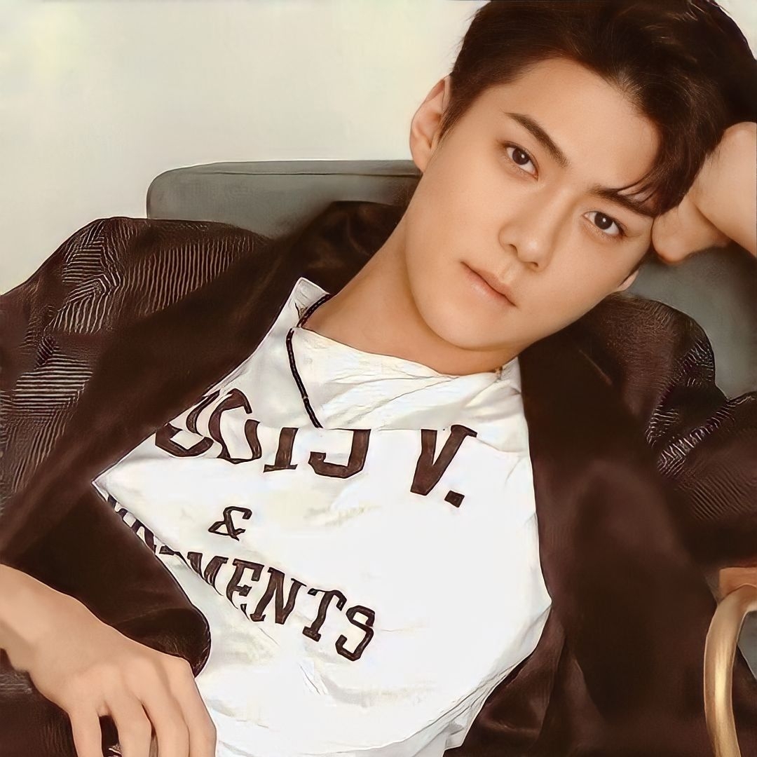 Recent activity shot of Sehun (EXO)