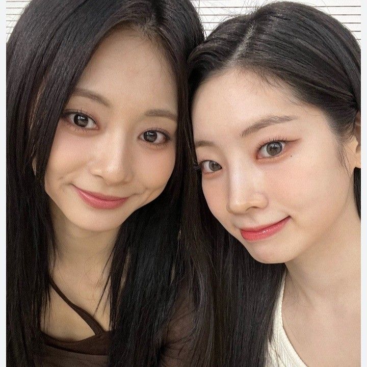 A moment captured by Dahyun (TWICE)'s fan