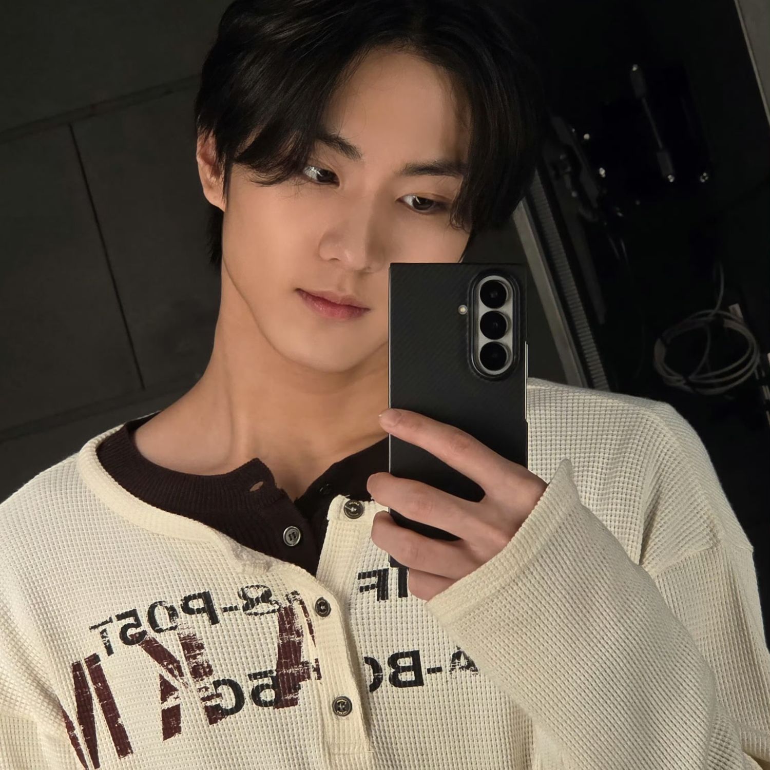 Behind-the-scenes cut of Jungwon (ENHYPEN)