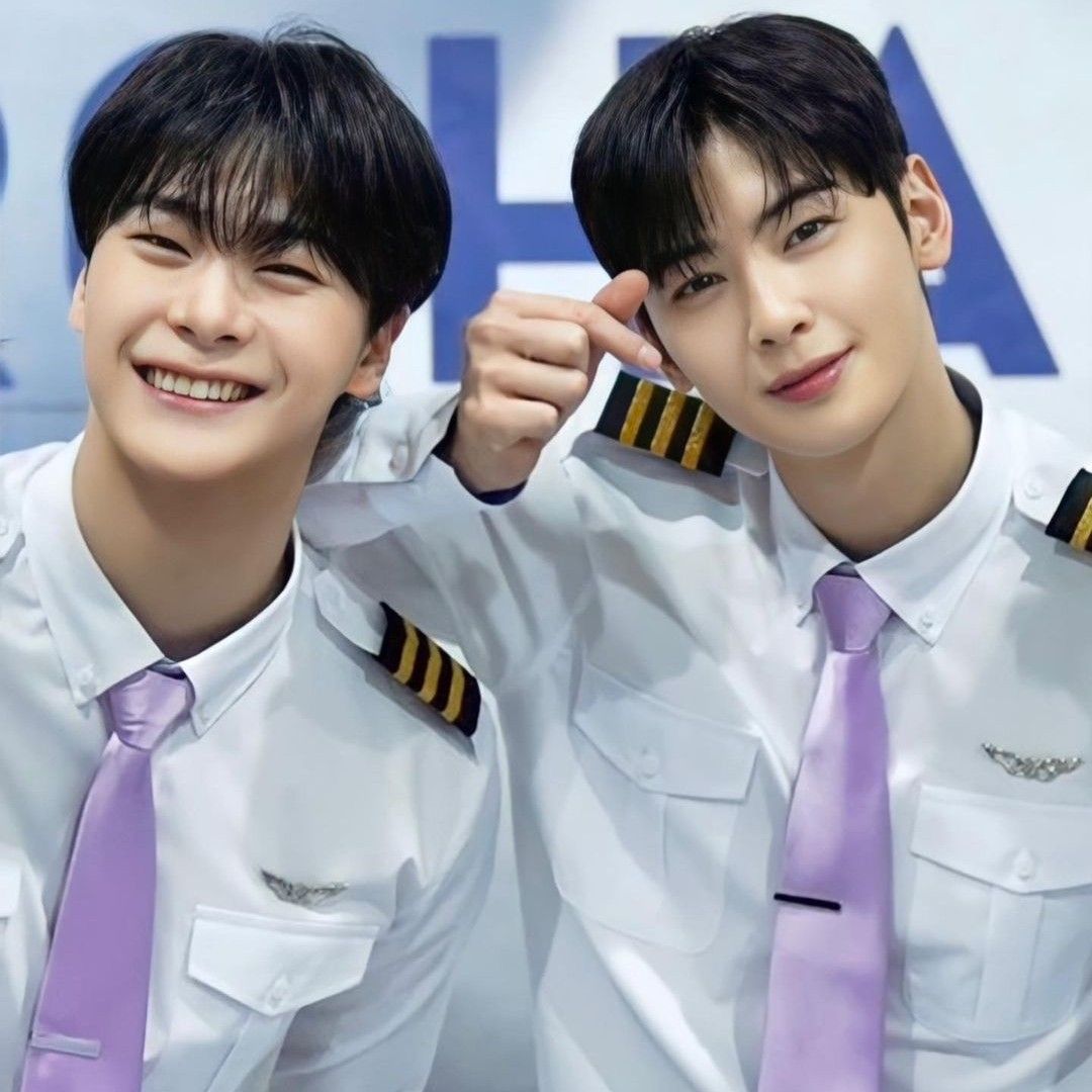 Behind-the-scenes cut of Moonbin (ASTRO)