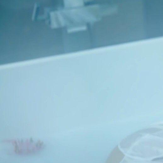 A moment captured by Hwasa (MAMAMOO)'s fan