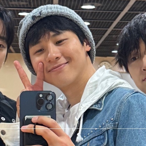 Latest photo of B1A4