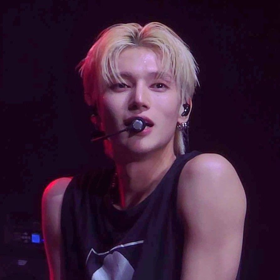 ジョン・ウヨン (ATEEZ)の最新写真