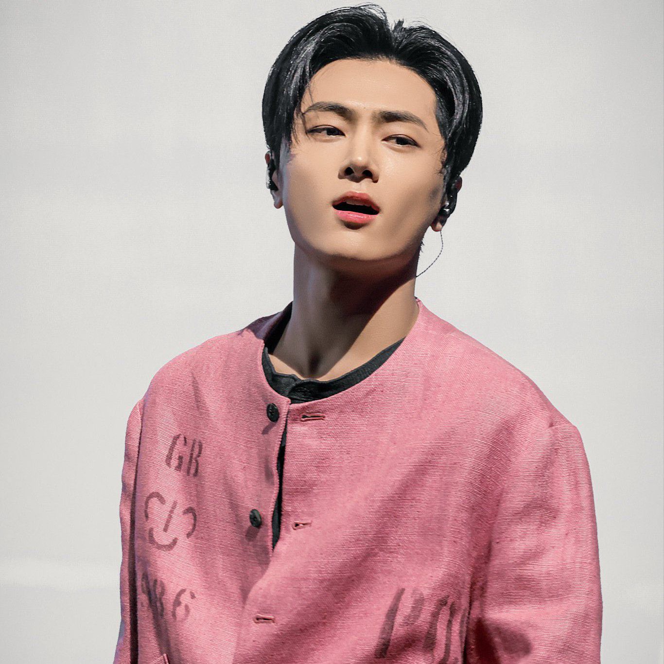 Latest photo of Jay (ENHYPEN)