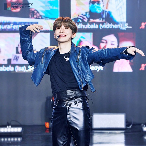 Signature photo of Kihyun (MONSTA X) capturing their charm