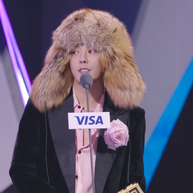 A moment captured by G-DRAGON (BIGBANG)'s fan