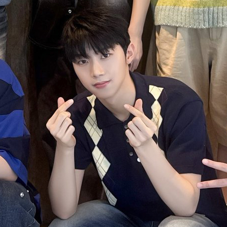 Latest photo of Hyunwoo (Xikers)