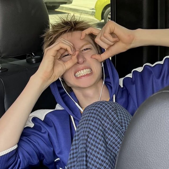 Behind-the-scenes cut of Martin (CORTIS)